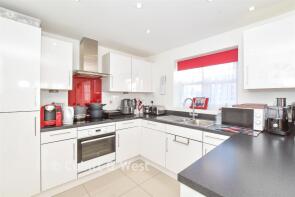 2, Matheson Place, Littlehampton BN17 7GF