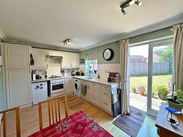 Kitchen/Dining Room