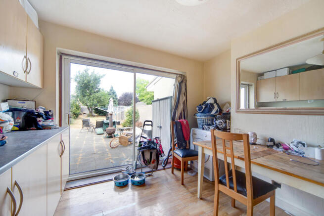 Waltham Avenue 05