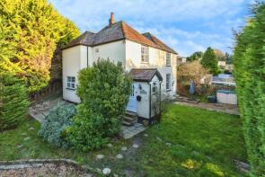1 Sunnydale, Dale Hill, Wadhurst TN5 7DQ