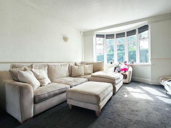 4 bed Semi-Detached for sale Image 5