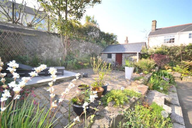 Rear garden.JPG