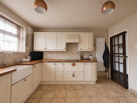 Kitchen 1