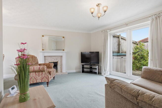 3 bed Town House for sale Image 7