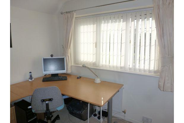 Bedroom 3/Study