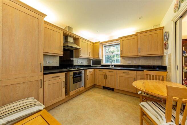 Kitchen Alt