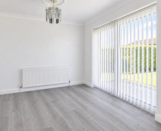 3 bed Semi-Detached to rent Image 4