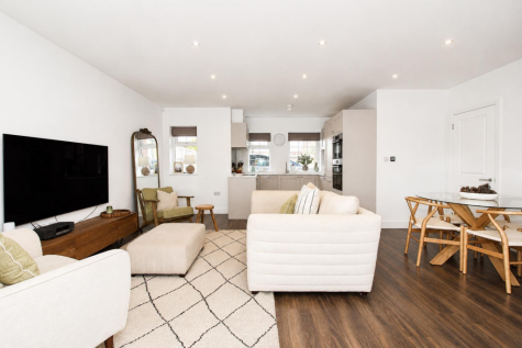 Dunsbury Drive, South Croydon