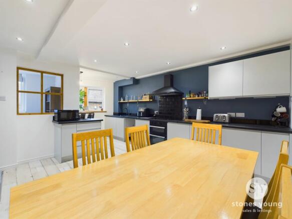 Kitchen Diner
