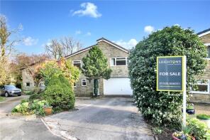 6, The Crofts, Farnhill, Keighley BD20 9AG
