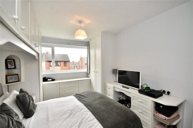 3 bed Semi-Detached for sale Image 9