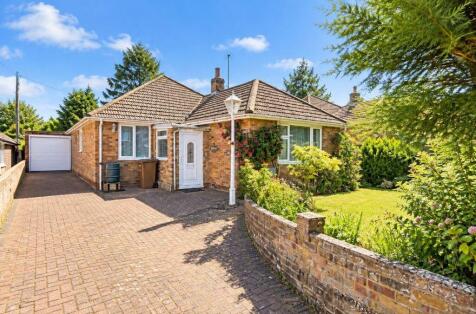 Elm Bank Road, Andover, SP10