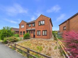 2, Bridge Close, Louth LN11 0PT