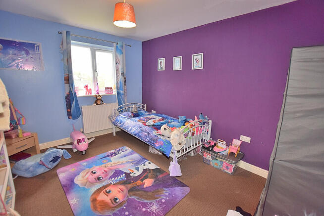 3 bed Terraced for sale Image 8