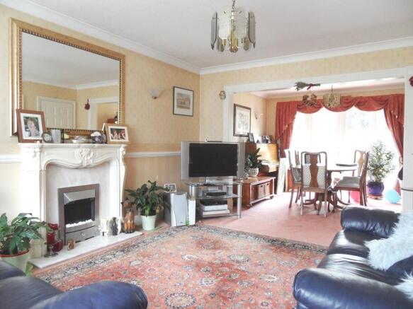Living/Dining Room