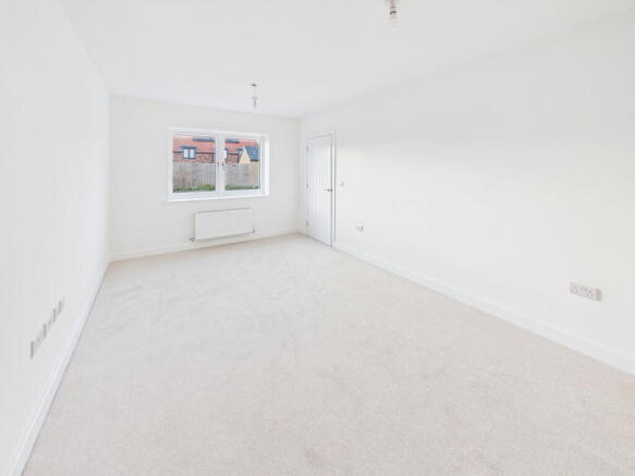 4 bed Detached for sale Image 6