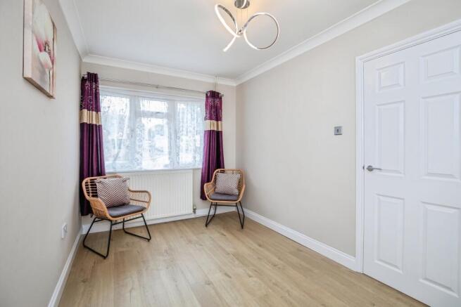 Bedroom 5/ Reception room