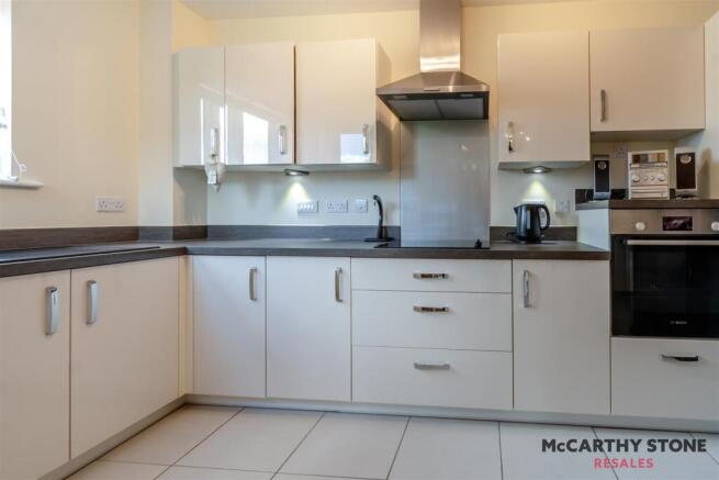 1 bed Apartment for sale Image 9