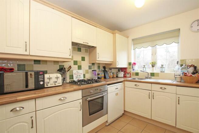 20DC - Kitchen.jpg