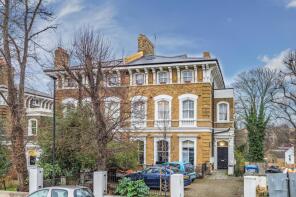 Flat 7, 157, Victoria Way, London SE7 7NX