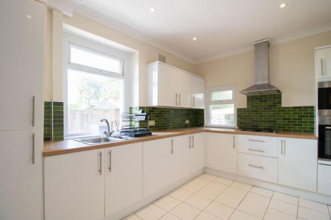 Pentwyn Road, Blackwood, NP12 photo 4