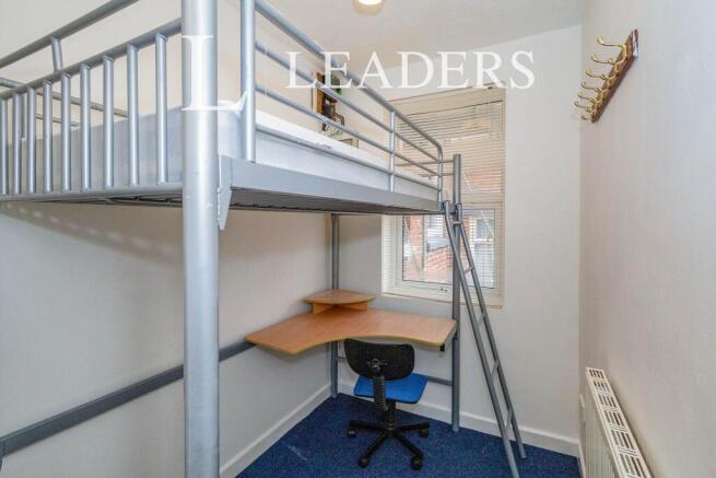 Apartment in Portsmouth - More
