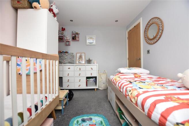 3 bed Maisonette for sale Image 9