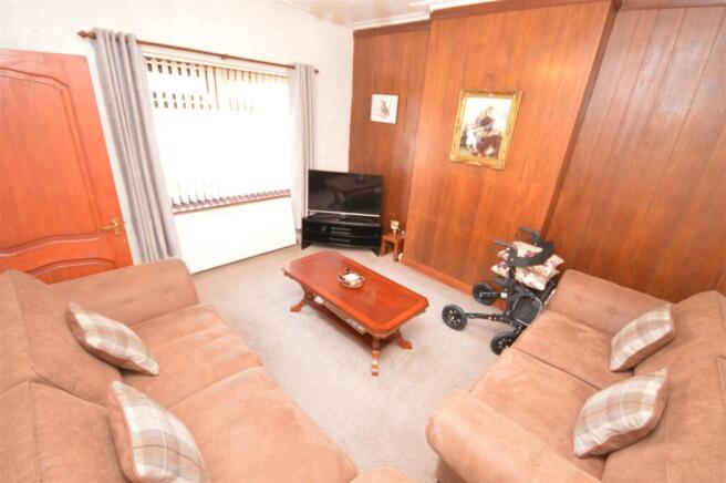 3 bed Terraced for sale Image 5