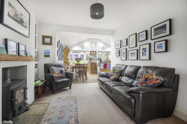 11 Church Street, Woodford Halse