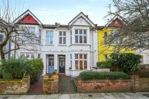 42, Aycliffe Road, London W12 0LL