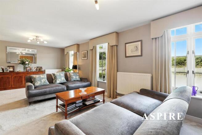 Aspire Estate Agents1.jpg