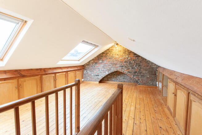 4 bed End of Terrace to rent Image 7