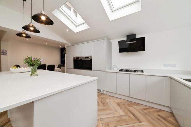 2 bed End of Terrace for sale Image 6