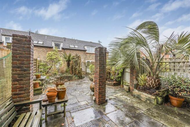 6 Lazy Acre, Southbourne-PorticoMarketing-SarahOli
