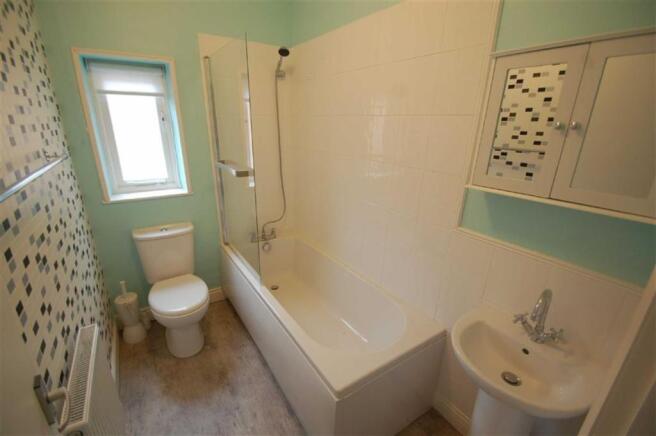 3 bed Terraced for sale Image 9