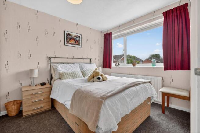 3 bed Detached for sale Image 9