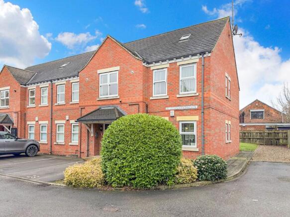 4 bed Block of Apartments for sale Image 12