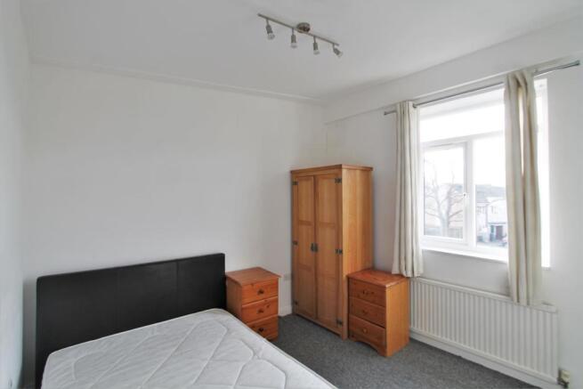 Master Bedroom.JPG