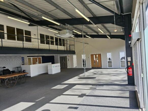 Showroom & Mezzanine