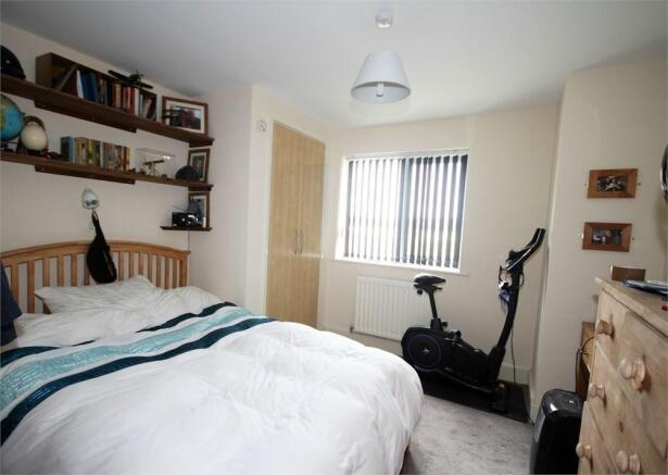 Photo 8