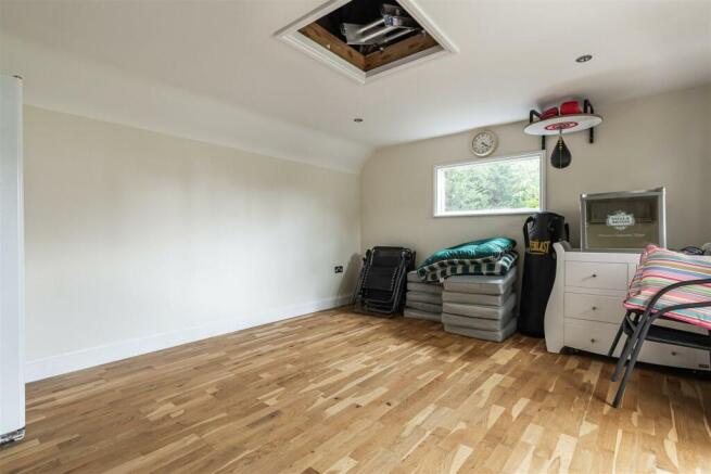 42 Forest Drive (31).jpg