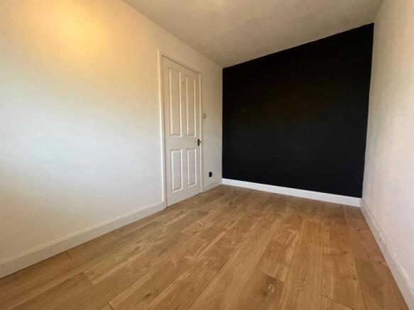 foxwood bed2 1.jpg