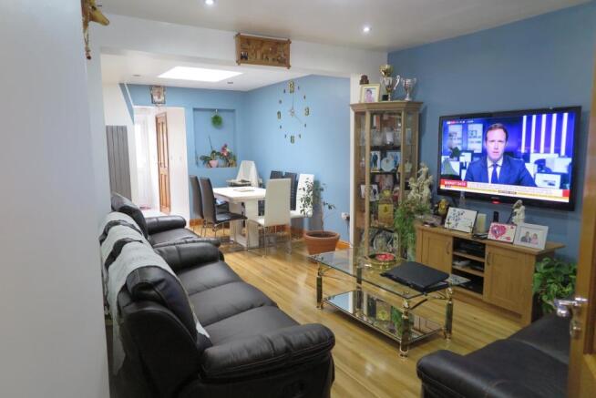 Reception Room/Dining Room