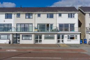 11, Min Y Mãr, Victoria Parade, Pwllheli LL53 5AN