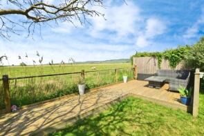 38, Woodland Way, Romney Marsh TN29 0UD
