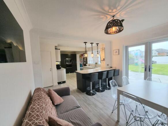 Kitchen/Diner/Family Room