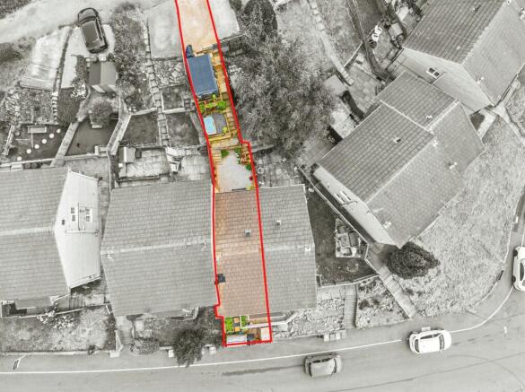 2 bed Town House for sale Image 12
