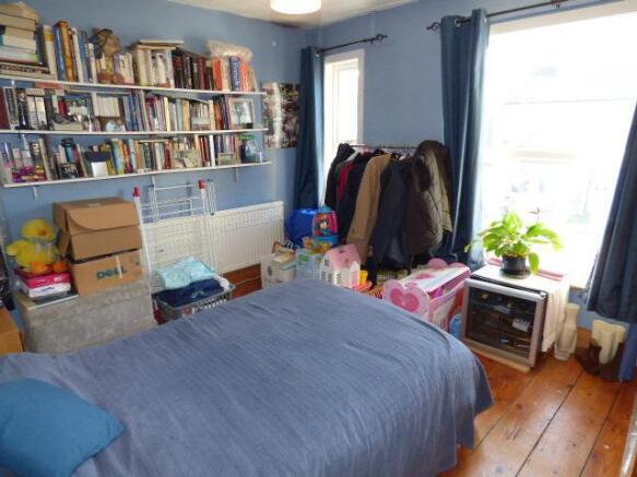 Photo 11
