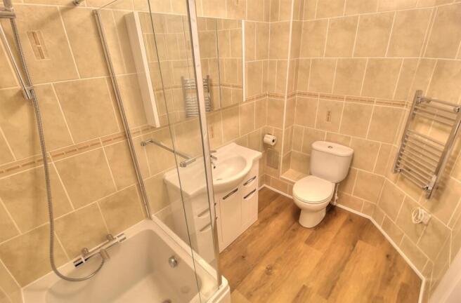 Bath 2.jpg
