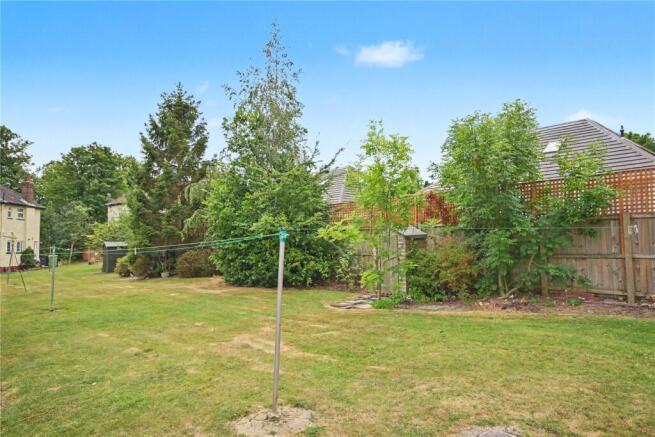 2 bed Apartment for sale Image 9